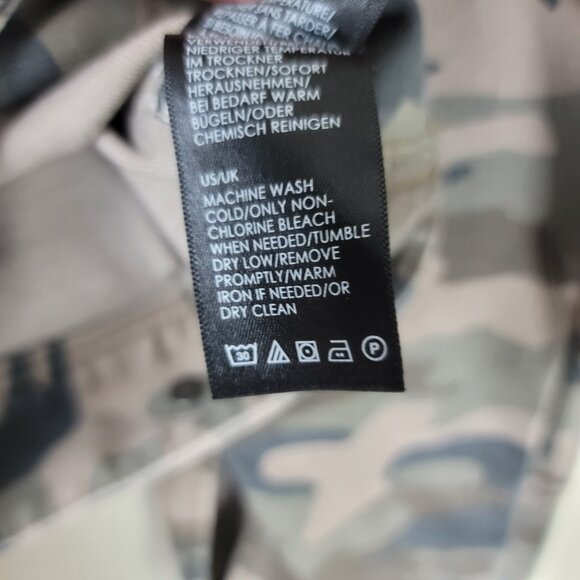 Liverpool Camo Utility Patch Pockets Jacket - Picture 13 of 14